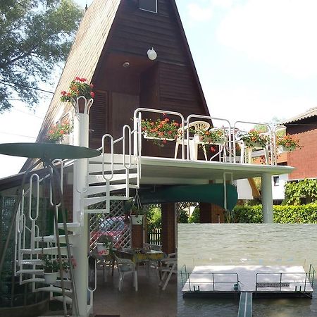 Tiszavirag Nyaralohaz Villa Szeged Ngoại thất bức ảnh