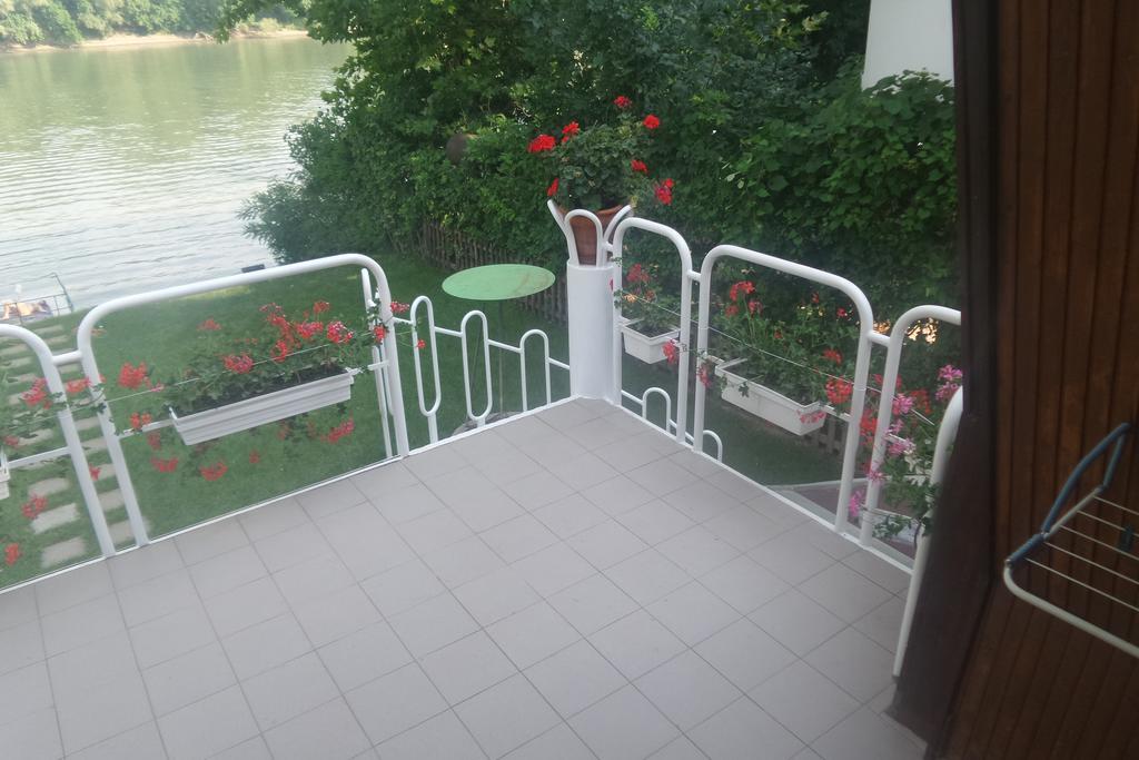 Tiszavirag Nyaralohaz Villa Szeged Ngoại thất bức ảnh