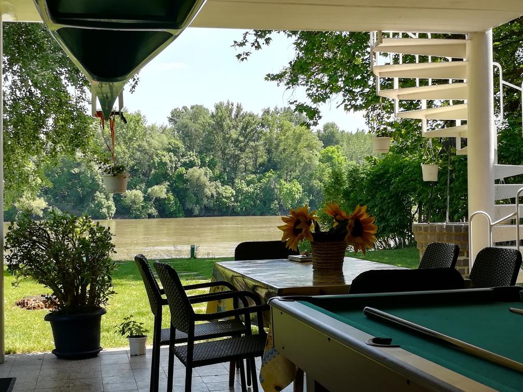 Tiszavirag Nyaralohaz Villa Szeged Ngoại thất bức ảnh