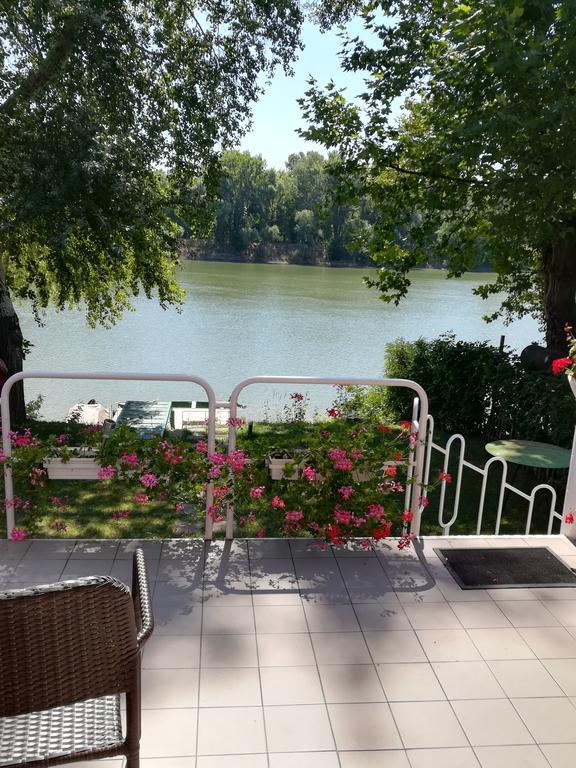 Tiszavirag Nyaralohaz Villa Szeged Ngoại thất bức ảnh